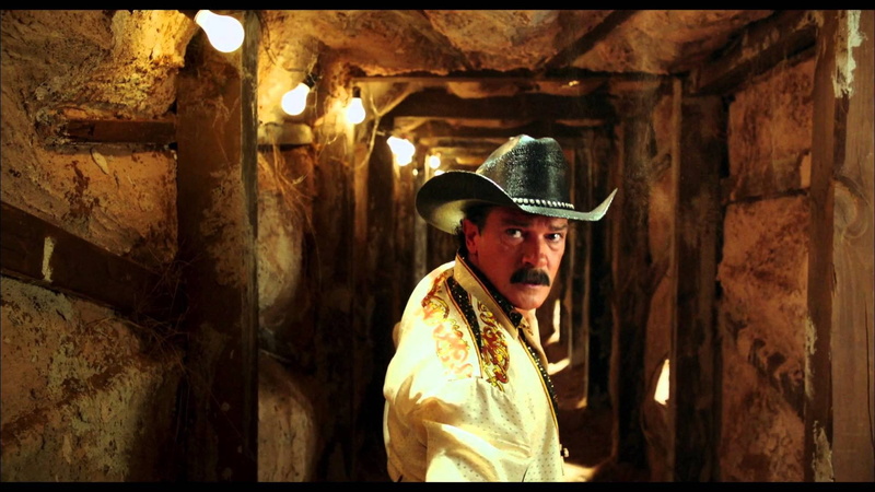 1080P, kills, crime, machete, action, comedy