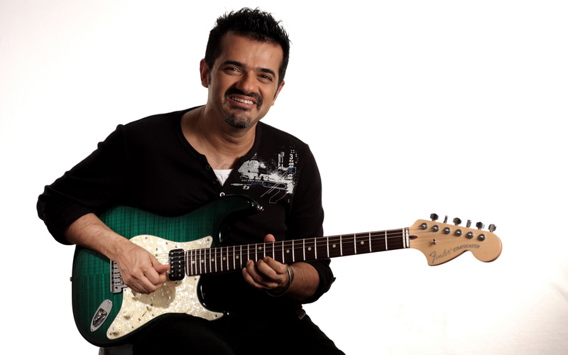 man, ehsaan, guitar, 2K, Shankar Ehsaan Loy, noorani