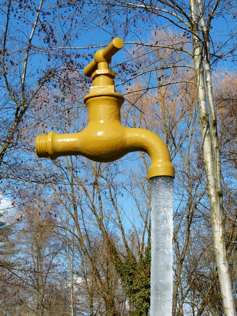 water marsh, blue, day, bare tree, outdoor, nature, water, lighting equipment, water column, tree, gold colored, architecture, optical deception, sunlight