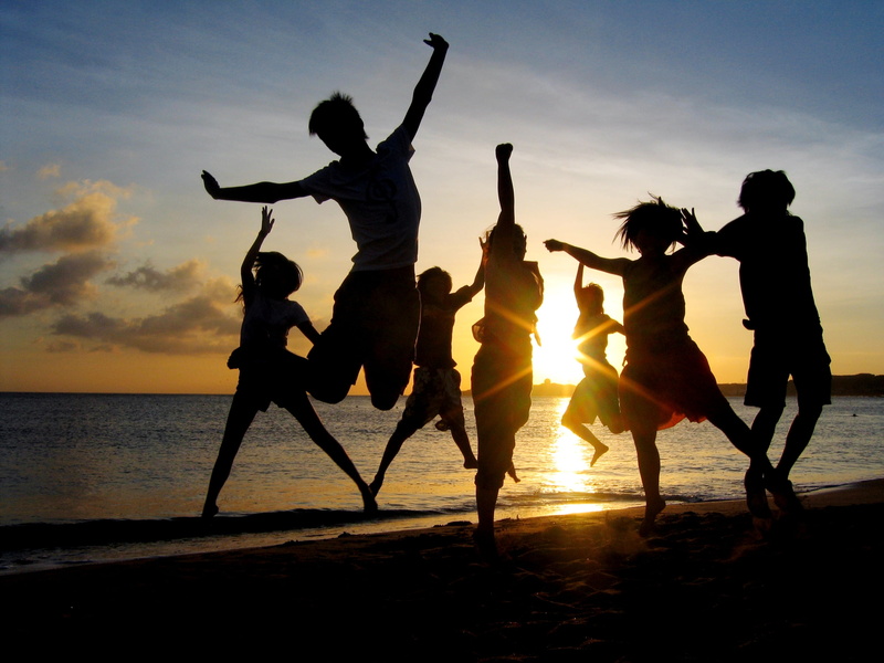 vacations, human arm, celebration, group Of People, beach, summer, 2K, dancing, freedom, enjoyment, dusk, full length, sun, young Adult, coastline, joy