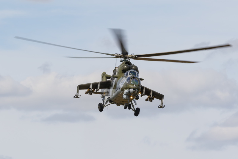 mid-air, day, nature, mode of transportation, army, transportation, 4K, helicopter, mil mi 24 4k high res, motion, outdoors, flying, armed forces