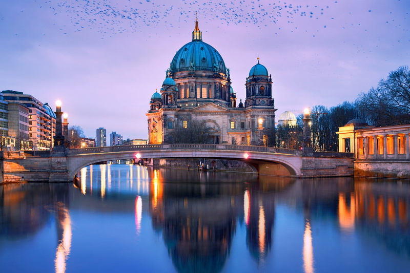 lighting, birds, bridge, Berlin, Cathedral, Ilhan Eroglu, river, the city, lights, Spree, sunset, 1080P, dome, the evening, building, home