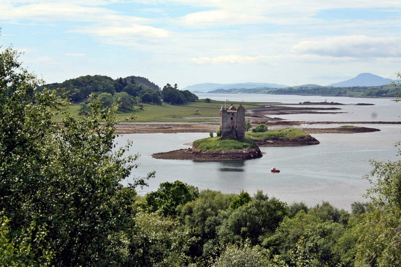 artus say, Ruin, land, gothic, outdoors, Castle, tree, mystical, architecture, 2K, oban, tranquility, scotland, excalibur, tolkien, scenics - nature, britannia