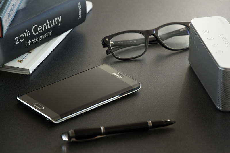 glasses, pen, phablet, book, sidebar, smartphone, Samsung Galaxy Note Edge, review, 5K, table