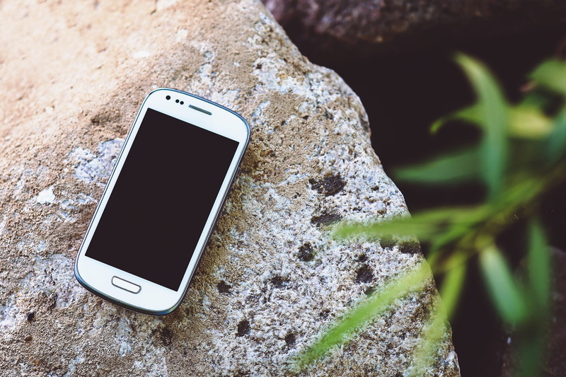 technology, telecommunications equipment, touch, telephone, communication, mobile, connection, screen, portable information device, rock - object, internet