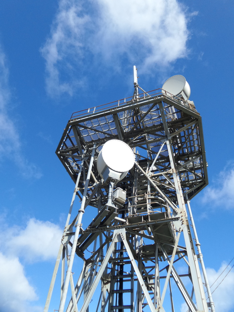 day, Wireless, architecture, connection, built structure, Antenna, sky, communication, cloud - sky, 5K, telecommunications equipment, data, broadcasting