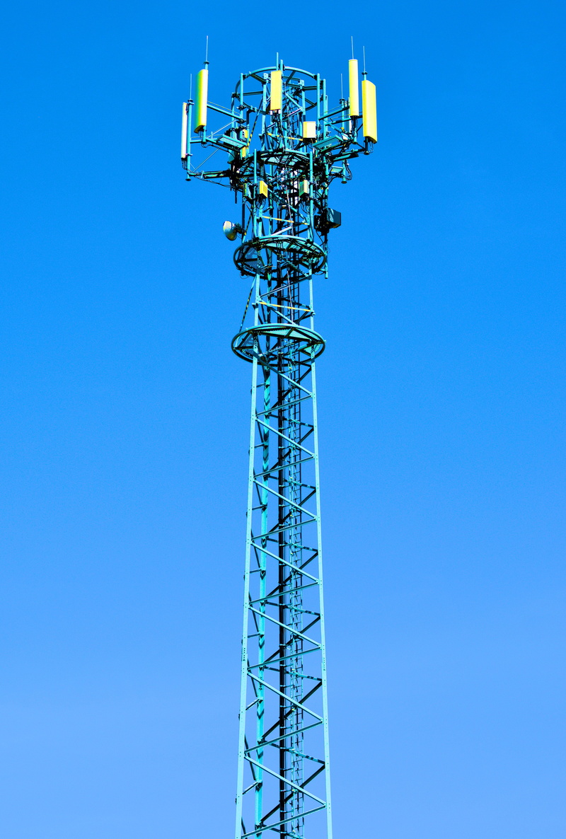 phone, broadcasting, electrical equipment, cell, antenna - aerial, clear sky, low angle view, satellite, built structure, electronics, technology, tower gsm