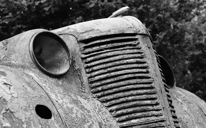 land, transient, no People, 5K, architecture, used car, focus on foreground, formerly, metal, weathered, past, black And White, day, animal wildlife, pkw