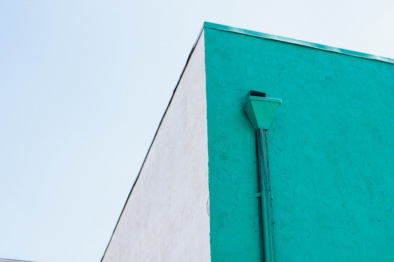 built structure, nature, outdoors, turquoise colored, 5K, copy space, green color, sky, simple, building, blue, urban, low angle view, power supply, metal