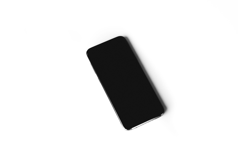 copy space, black, portability, studio shot, no people, surface, turned, 5K, cut out, technology, white, white color, close-up, smartphone, portable information device