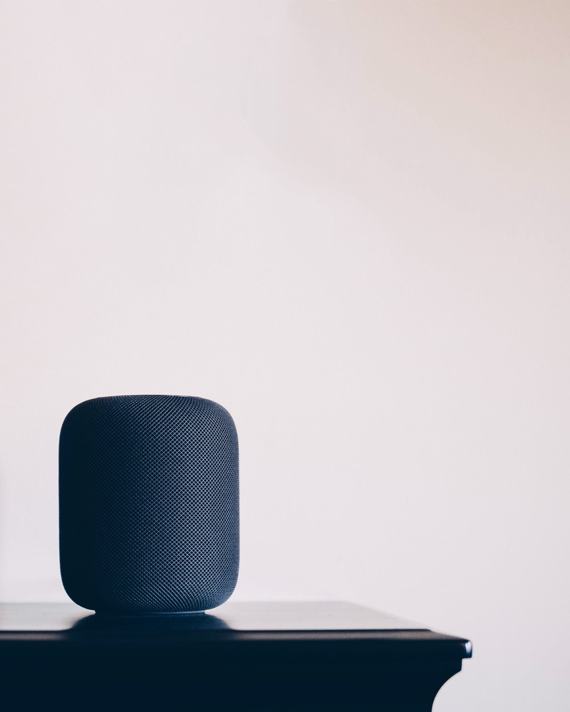 wall - building feature, homepod, bluetooth, seat, simplicity, studio shot, apple, still life, portable, blue, white color, close-up, shadow, copy space