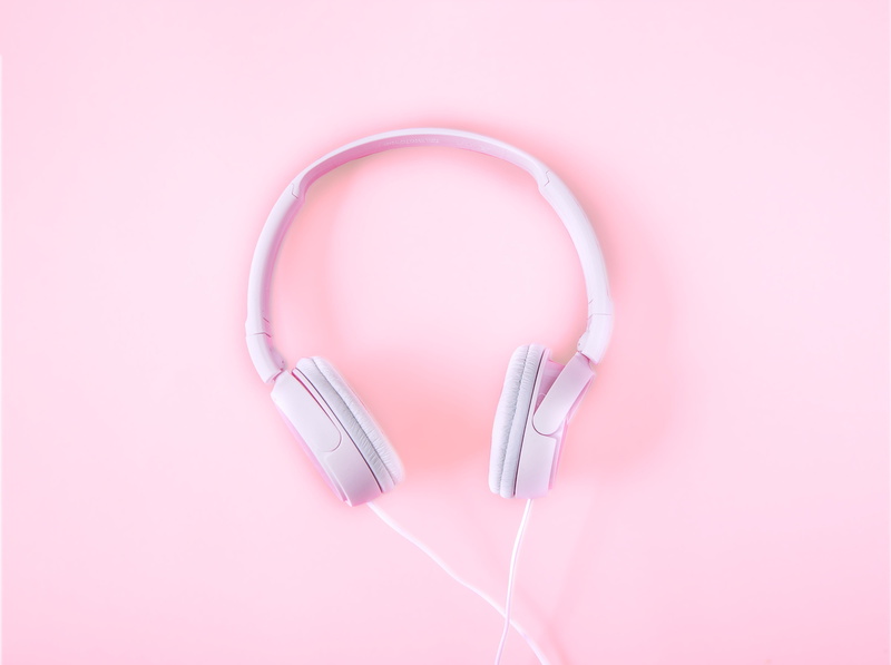 medical instrument, ipod, pink color, cut out, headphones, foam, purple, 4K, pink, simplicity, music, single object, band, high angle view, directly above