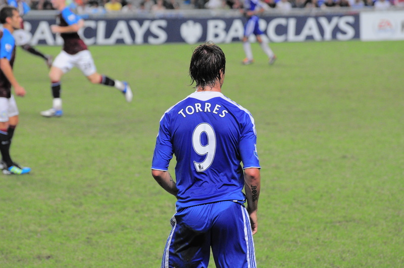 grass, men, fernando torres, focus on foreground, soccer, athlete, soccer player, 4K, chelsea, sport, number, soccer uniform, football, team sport, competition