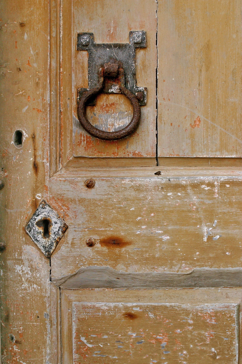 handle, ancient, Knocker, wood - material, Textured, front, full frame, latch, wooden, backgrounds, closed, weathered, no people, architecture, entrance