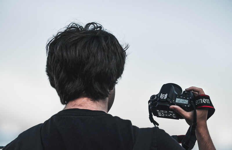 activity, digital camera, technology, backside, occupation, rear view, photographer, photography themes, lifestyles, digital single-lens reflex camera