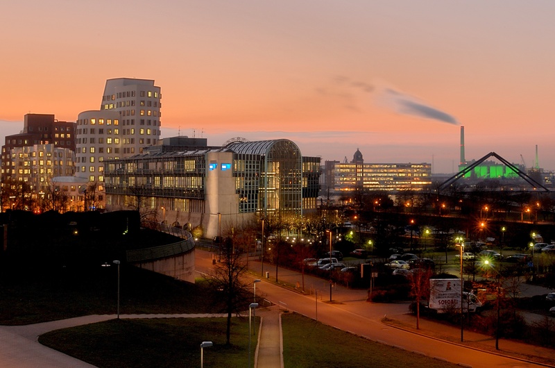 düsseldorf, sunset, wdr, city, building exterior, plange mühle, dusk, modern, outdoors, architecture, built structure, sky, studio, kraftwerk lausward
