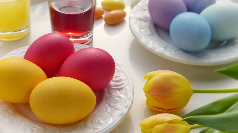 nature, two, plate, celebration, holiday - event, healthy, holiday, background, natural color, easter, easter sunday, dye eggs, rest, give, of course, 4K