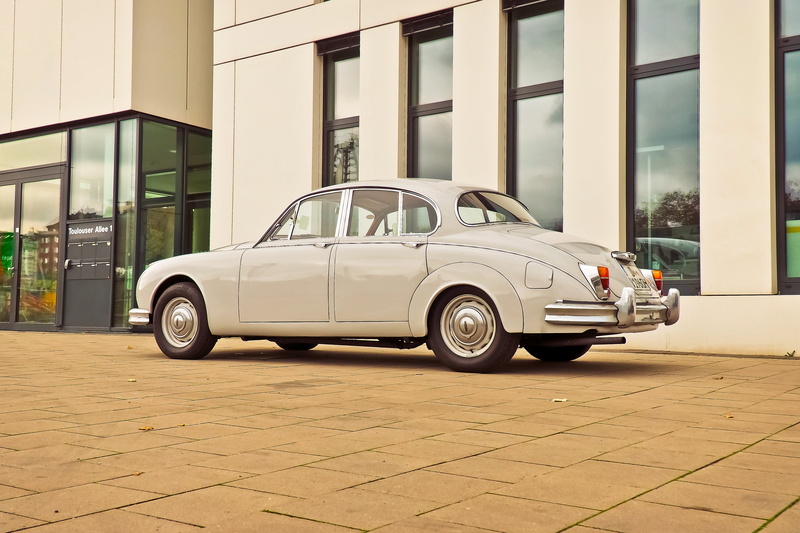 luxury, car, modern, no people, mk 2, wealth, oldtimer, rarity, classic, outdoors, mode of transportation, land vehicle, stationary, window, england, mode of transport