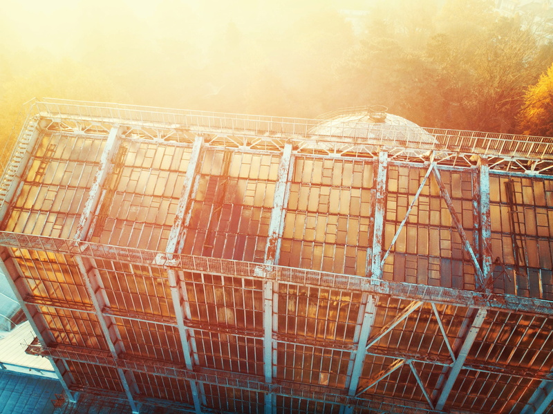 2K, den, sunlight, sky, concrete, hour, sunset, scaffolding, tranquility, fence, building, protection, nature, barricade, shopping cart, metal, architecture