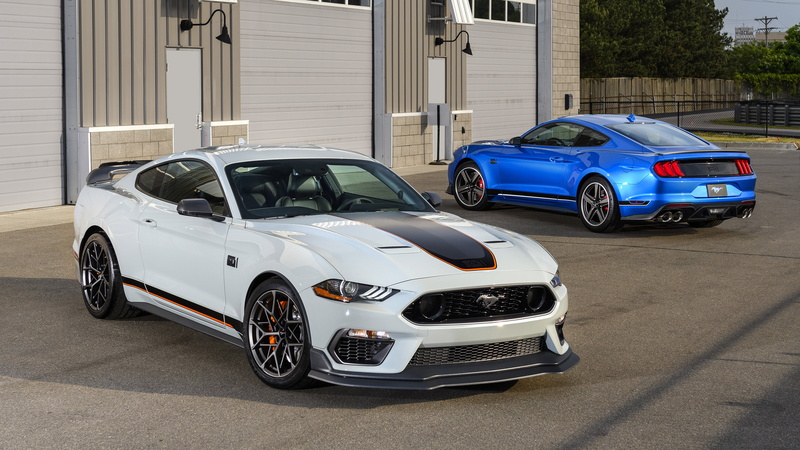 blue cars, Ford Mustang, muscle cars, white cars, 4K, Ford Mustang Mach 1, car, vehicle