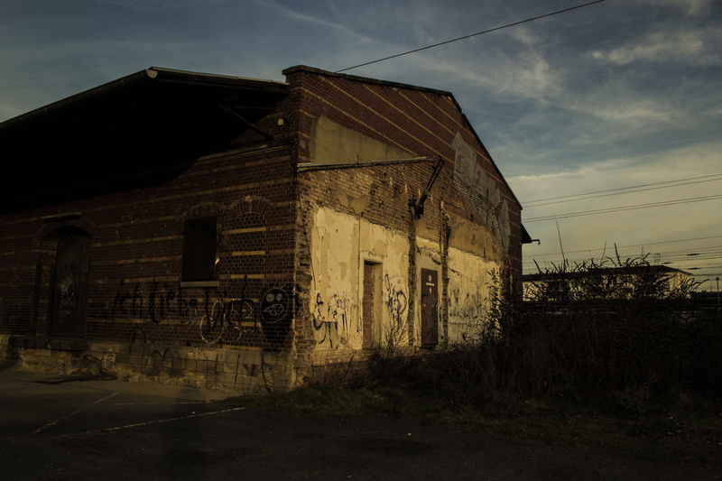 day, Barn, cloud - sky, Old, Brick, electricity, outdoors, abandoned, dark, old-fashioned, 4K, broken, weathered, rural Scene, plant, ghost Town, cable