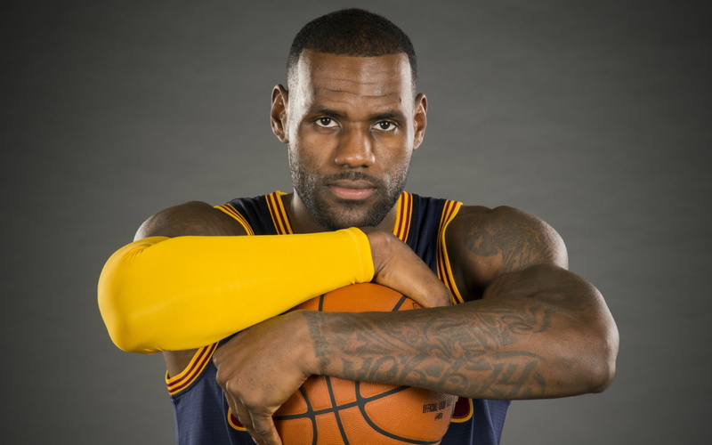 download 3840x2400 lebron james, basketball, cleveland cavaliers backgrounds, 4K, lebron james