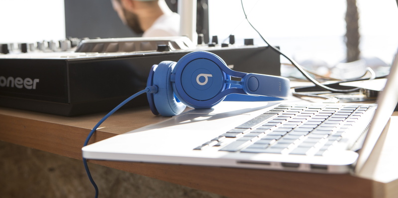 music, men, beach, indoors, adult, computer equipment, connection, have fun, computer, live, event, stay together, technology, dj, close-up, furniture