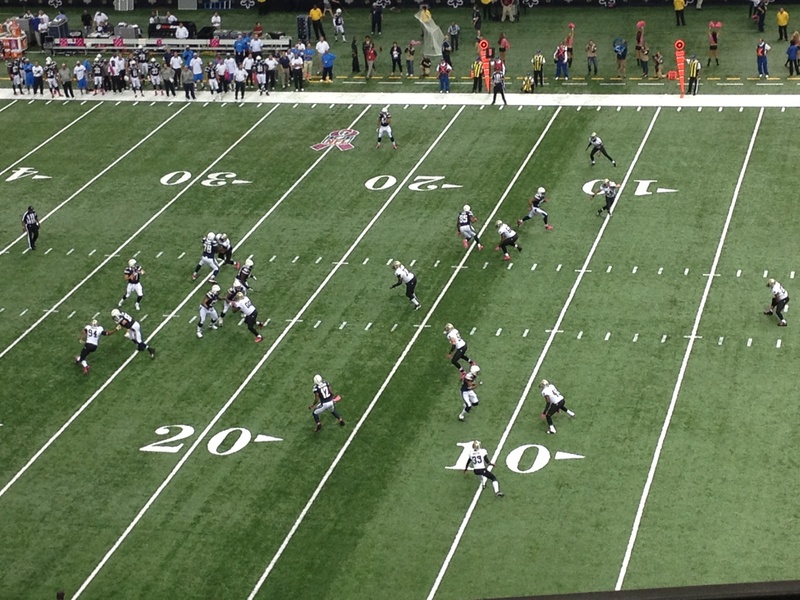 football, stadium, crowd, playing, super bowl, winning, men, sports Venue, competition, athlete, team sport, national football league, outdoors, competitive Sport