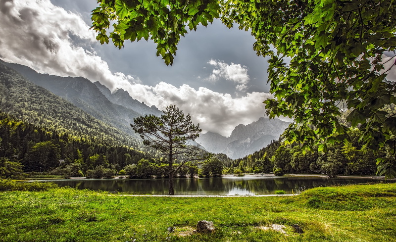 Blue, Drinking, places, partly, land, sky, tranquil scene, Crystal, Amazing, Europe, Cloudy, Landscape, non-urban scene, Peaceful, oblaki, Time, Kranjska gora