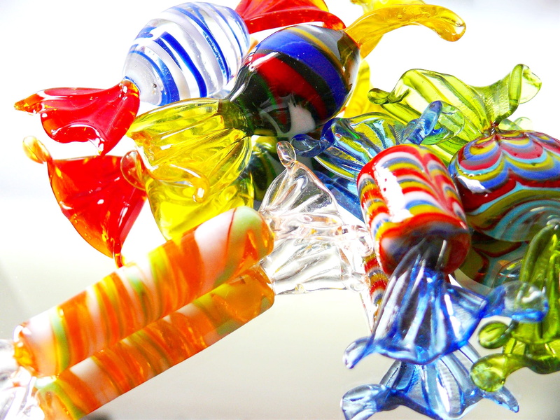 coloring, low angle view, Candy, yellow, celebration, close-up, no people, day, toy, Hue, creativity, blue, choice, still life, Color, 1080P, glass, nuance