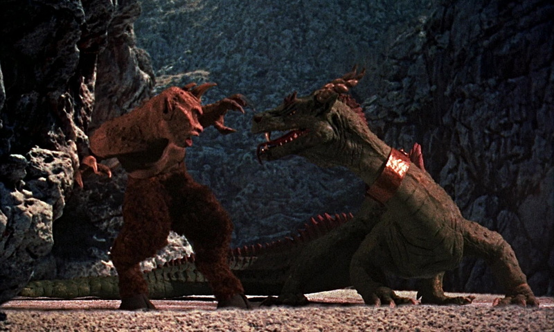 group of animals, land, the 7th voyage of sinbad, domestic animals, outdoors, animals in the wild, day, anger, vertebrate, conflict, no people, nature