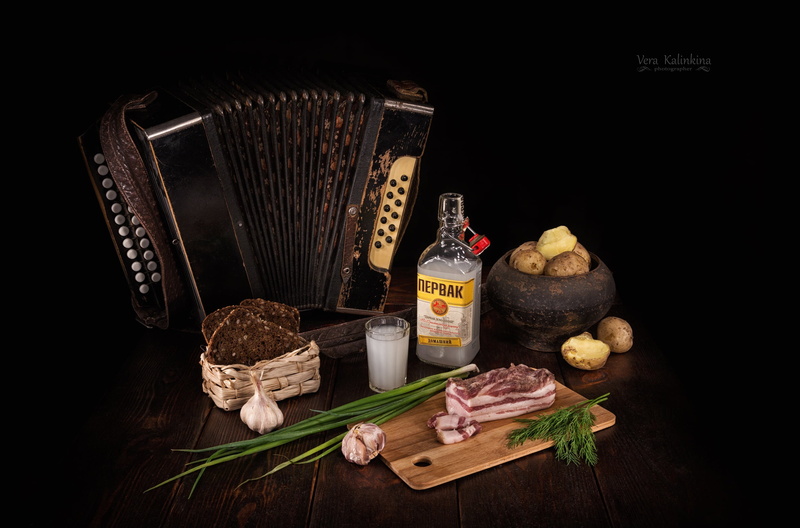 potatoes, appetizer, moonshine, 1080P, bottle, accordion, fat, Faith Kalinkina