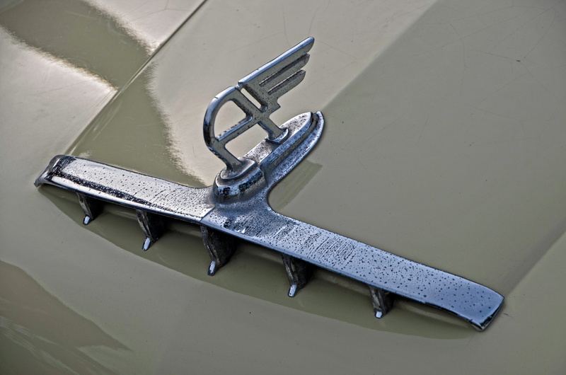 flying a, table, tool, silver colored, metal, chrome, two objects, alloy, high angle view, sharp, no people, paintwork, work tool, blade, 4K, retro, security