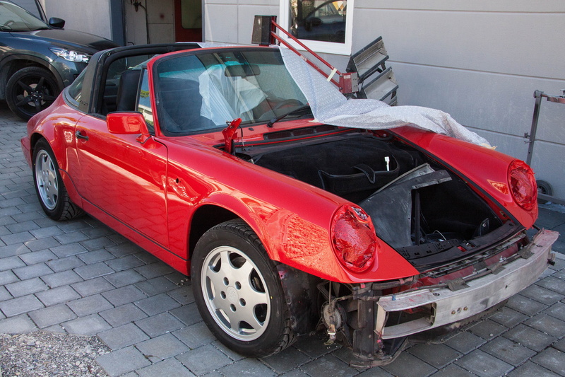 removable roof middle section, motor vehicle, demolished, red, old, flitzer, day, special roof construction, auto, damaged, paintwork, city, cabriolet