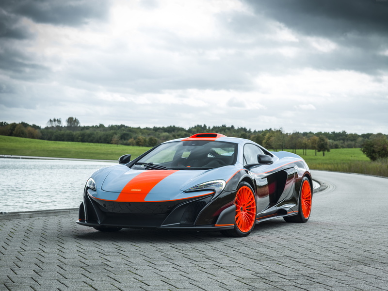sport, water, sports race, road trip, motor vehicle, 8K, mode of transportation, red, sky, speed, day, 8K, luxury cars, outdoors, sports track, racecar