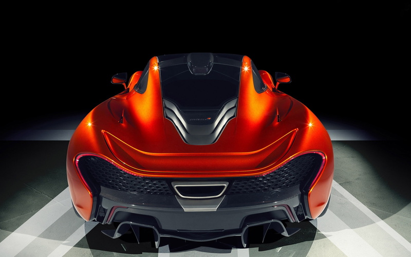 land vehicle, clean, sport, indoors, 1080P, black background, racecar, crash helmet, professional sport, success, McLaren P1, British cars, mid-engine