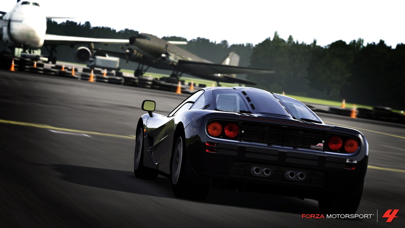 motor racing track, blurred motion, sky, mode of transportation, street, transportation, highway, speed, land vehicle, 1080P, video games, architecture