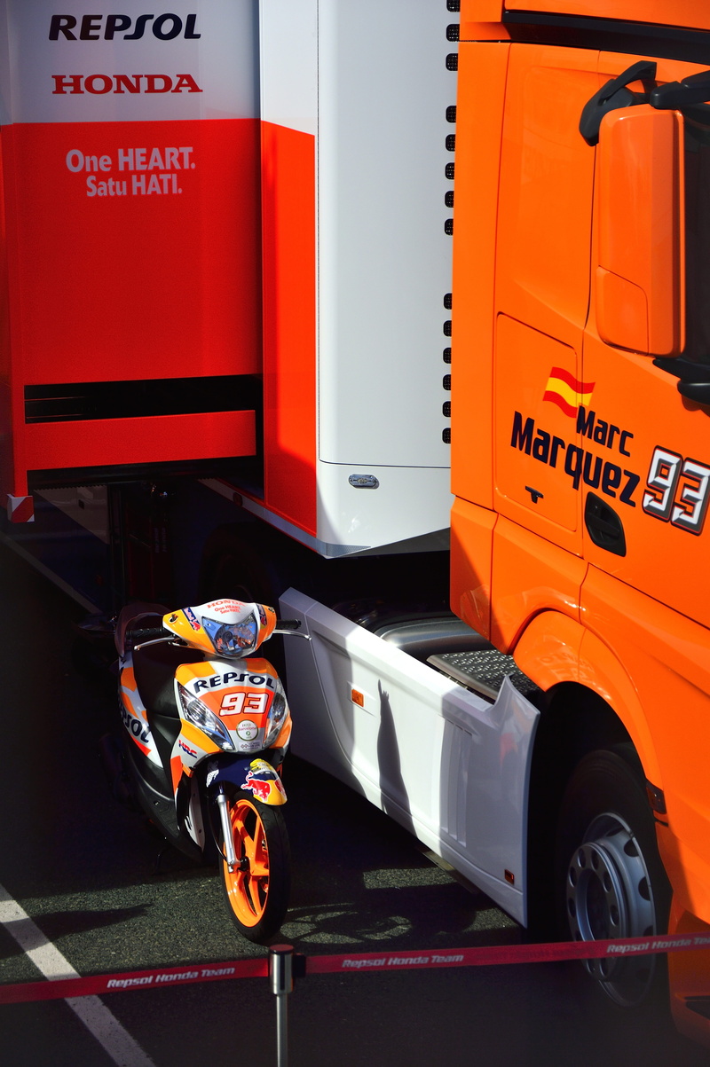 industry, repsol honda team, brno, mode of transportation, red, motorsport, 5K, text, outdoors, motogp, motor vehicle, wheel, protection, western script