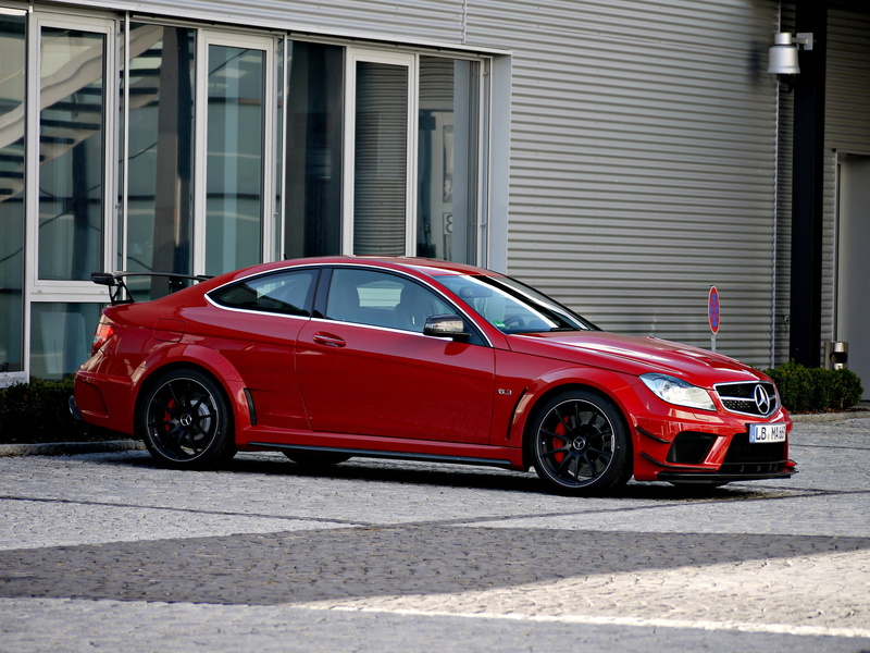wheel, car, AMG, building exterior, supercar, fuel and Power Generation, shiny, motion, benz, elegance, red, built structure, 1080P, small, architecture