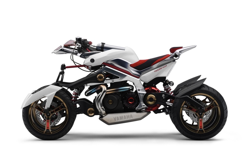 chrome, motorsport, stationary, single object, transportation, wheel, land vehicle, tesseract, technology, cut out, yamaha, gray, no people, sports, side view