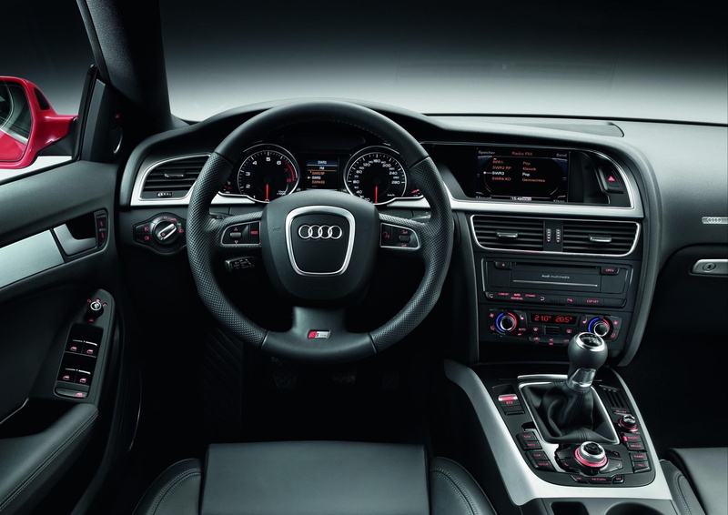 car interior, gearshift, travel, control, no people, land vehicle, cockpit, audi, dashboard, motor vehicle, sportback, speedometer, luxury, indoors, car