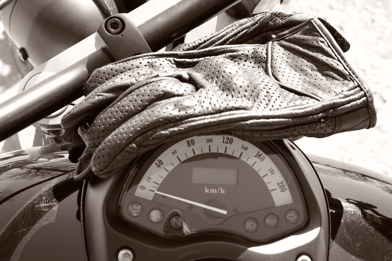 control, classic, 4K, speedo, close-up, meter - instrument of measurement, fun, transportation, car, bike, motor vehicle, harley gloves, motorcycle, no people