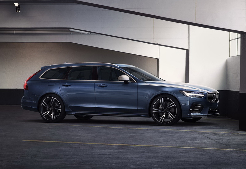 parking, v90, luxury, travel, car, parking lot, transportation, land vehicle, street, built structure, 720P, motor vehicle, sports car, motion, r-design