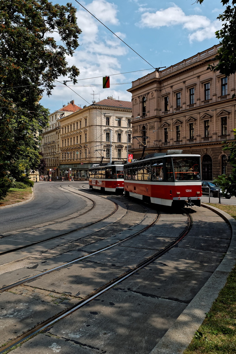 sky, 2K, day, railroad track, church, cable car, outdoors, Brno, track, rail transportation, czech republic in moravia, tree, public transportation, building exterior