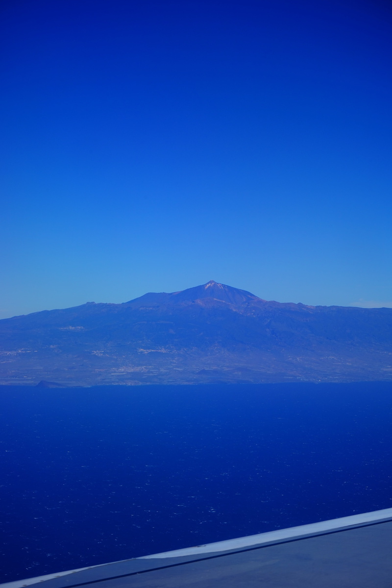 canary islands, volcano, copy space, island, day, scenics - nature, environment, water, sky, beauty in nature, mountain, scenics, fly, idyllic, landscape