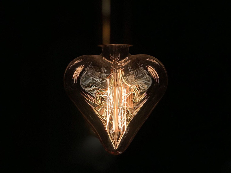darkness, single object, cimavilla, desing, filament, electric light, black background, light bulb, interiorbulb, mobileshot, no people, electric lamp