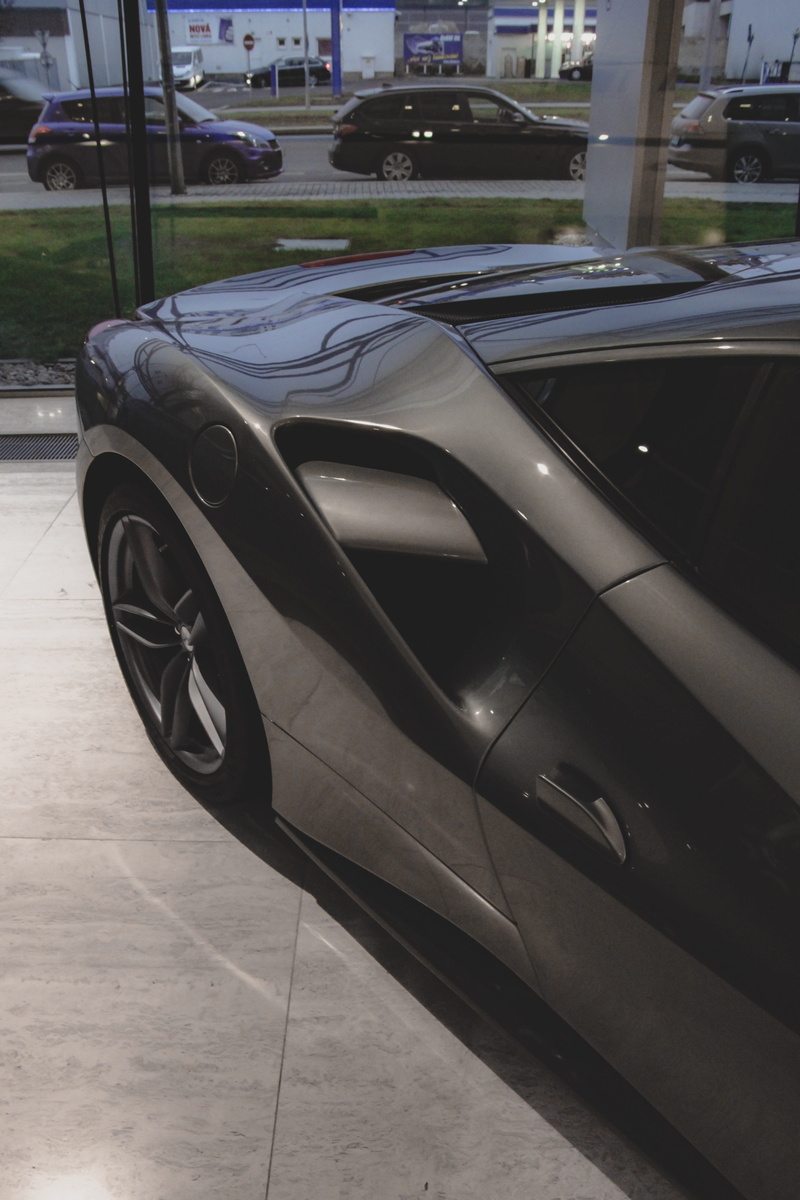 day, motor vehicle, speed, retro styled, auto, ferrari style, tire, lifestyle, spoke, outdoors, supercar, machine, sidewalk, transportation, parking, stationary