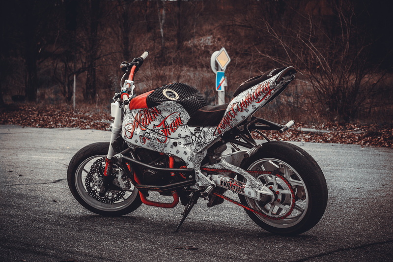 motocross, day, sports Helmet, motorcycle Racing, 4K, mode of transportation, transportation, land Vehicle, bike, mode of Transport, red, plant, no People