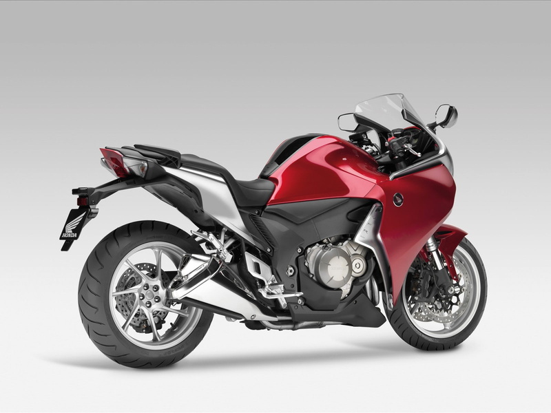speed, 720P, retro styled, VFR1200F, wheel, motorsport, 2010, motorcycle racing, motorcycle, chrome, sports race, transportation, Honda, biker, headwear
