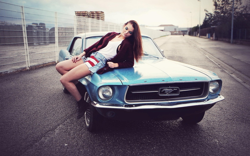 1080P, Ford, Ford Mustang, road, sweater, American flag, tank top, car, open sweater, women, painted nails, women with cars, smoky eyes, jean shorts, shorts